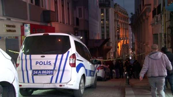 Beyoğlu'nda bir otelde intihar girişimi 