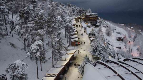 Ordu'nun 19 ilçesinde eğitime kar engeli