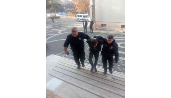 Konya'da bıçakla yaralama olayının firari zanlısı yakalandı