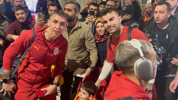 Galatasaray, Hatayspor maçı için Mersin'e geldi