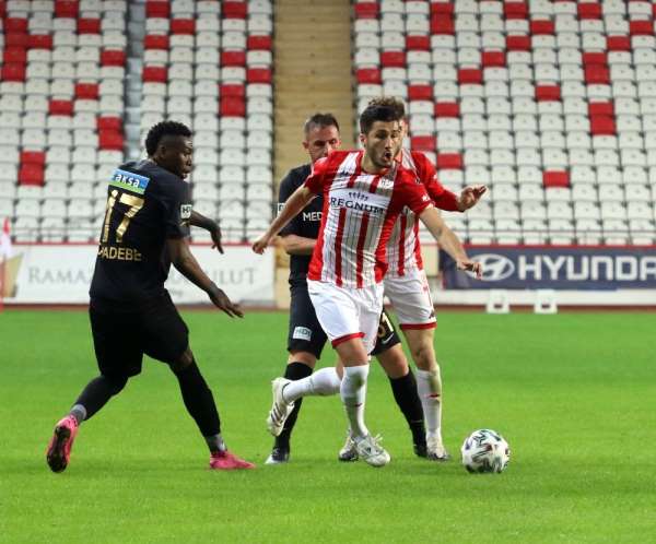 Antalyaspor yenilmezlik serisini 9 maça çıkardı