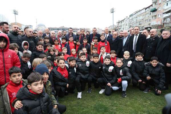 İBB Başkan Adayı Kurum'dan Karagümrükspor'a müjde: 'Yeni tesisimizi el ele verip İstanbul'umuza kazandıracağız