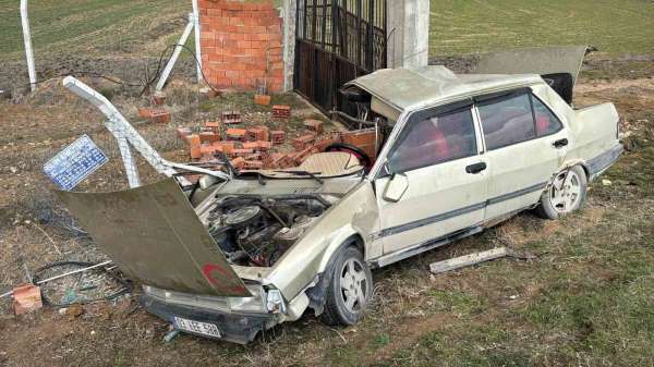 Afyonkarahisar'da trafik kazası: 1 ölü, 6 yaralı