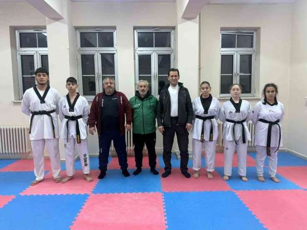 Kyokushin-Kan Federasyonu Türkiye Başkanı Kocal'dan Pazarlar Spor Lisesi'ne ziyaret