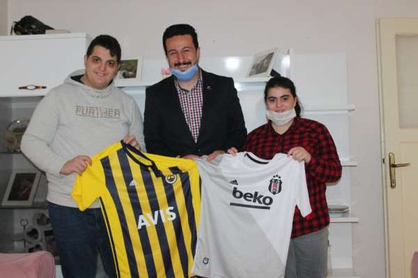 Derbi öncesi Amasya'da Özel Gençlerden Centilmenlik Mesajı 