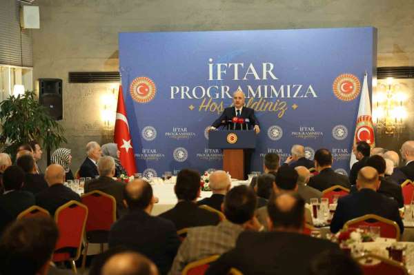 TBMM Başkanı Kurtulmuş: 'Terör örgütünün tarihin çöp tenekesine atıldığı bir dönemi yaşayacağız'