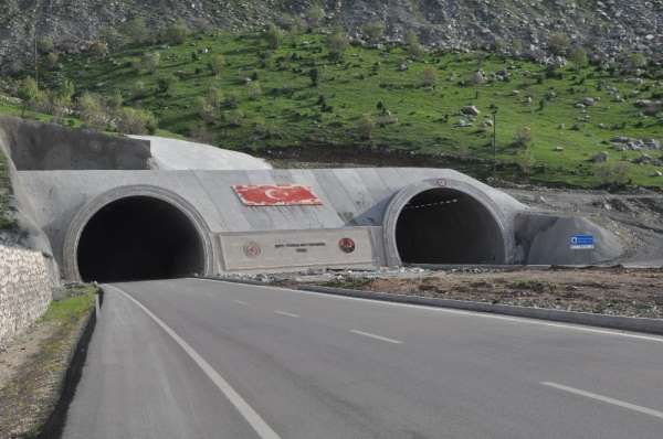 Terör saldırıları nedeni ile bitirilememişti, 2 yıl önce tamamlanan yol vatandaş