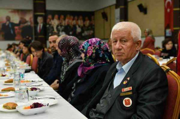 Başkan Bozkurt: 'Bu ülke varlığını şehit ve gazilerinin vatanseverliklerine borçludur'