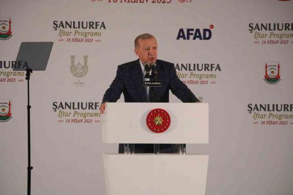 Cumhurbaşkanı Erdoğan: 'Silahının namlusu Türkiye'ye dönük teröristlerin olduğu her yer bekamıza yönelik tehdi