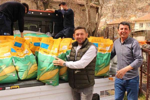 Büyükşehir Belediyesi'nden silajlık mısır tohumu desteği