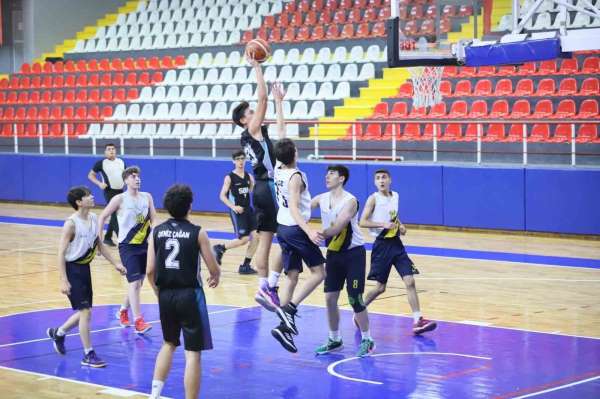 Basketbolda Türkiye'nin devleri Denizli'ye geliyor