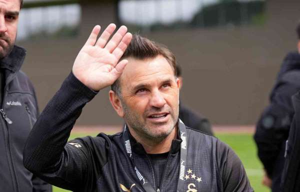 Okan Buruk: '4 sene üst üste şampiyon olacağımıza yüzde 100 inanıyorum'