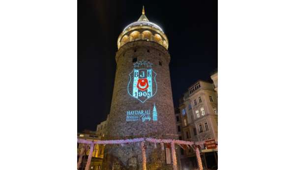 Galata Kulesi'ne Beşiktaş arması yansıtıldı