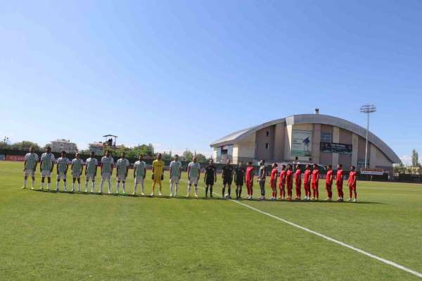 Iğdır FK'nın galibiyet kutlaması şehitlerden dolayı iptal edildi