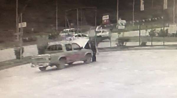 Amasya'da iki otomobil kavşakta çarpıştı: Kaza anı kamerada
