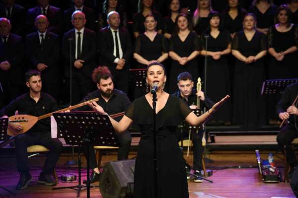 Atakum'da 19 Mayıs programı 'Bahar Konseri' ile başladı