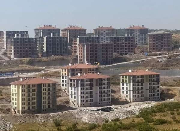 Balıkesir'de Nisan ayında 2 bin 704 konut satıldı