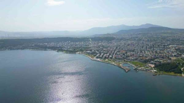 İzmir'de konut satışlarında dikkat çeken artış