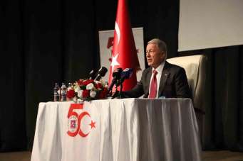 TBMM Milli Savunma Komisyonu Başkanı Akar: 'Terörsüz Türkiye konusunda hepimizin hassas olması lazım'