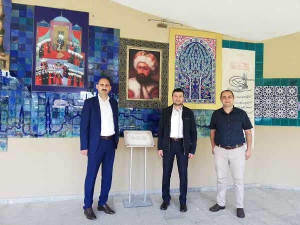 Kırşehir Gençlik ve Spor İl Müdürü Şahin'den Şeyh Edebali Türbesine ziyaret