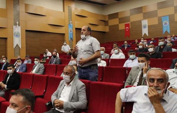Vali Varol, Suluova'da muhtarlarla bir araya geldi