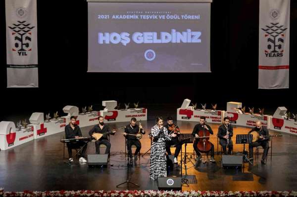 Atatürk Üniversitesinde, akademik teşvik ve ödül töreni gerçekleşti - Erzurum haber