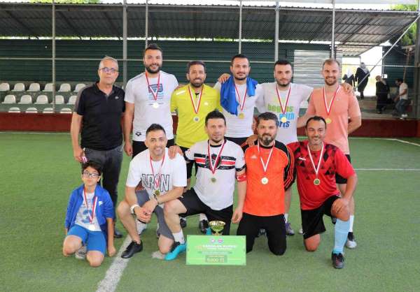Kardelen Kupası'nda şampiyon Sarıçam Spor Lisesi - Adana haber