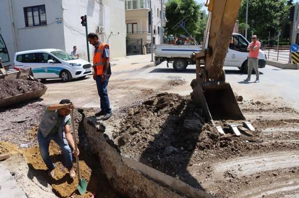 Şehit Emniyet Müdürü Altuğ Verdi Caddesi'ndeki altyapı çalışması tamamlandı