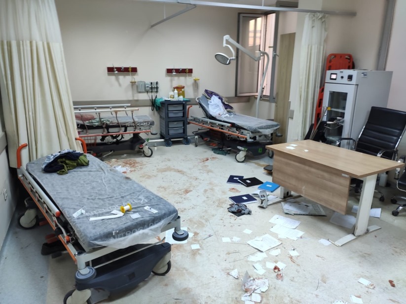 Samsun'da hastaneyi birbirine kattılar personele zor anlar yaşattılar