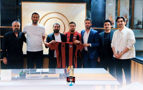 Orkun Kökçü'nün abisi Vanspor'la anlaştı