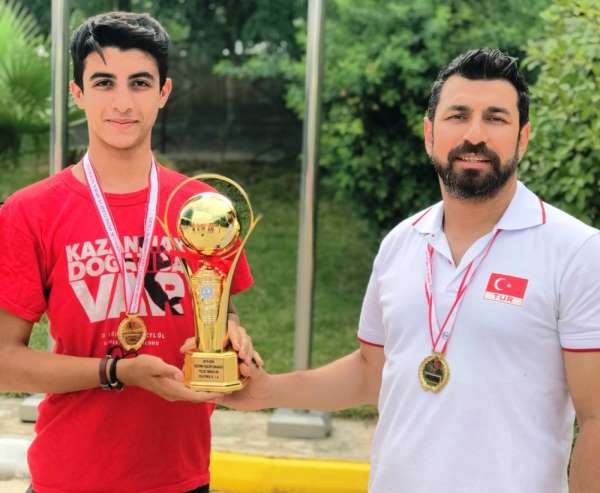 Şanlıurfa'dan iki sporcu, Ankara Spor Lisesine girmeye hak kazandı