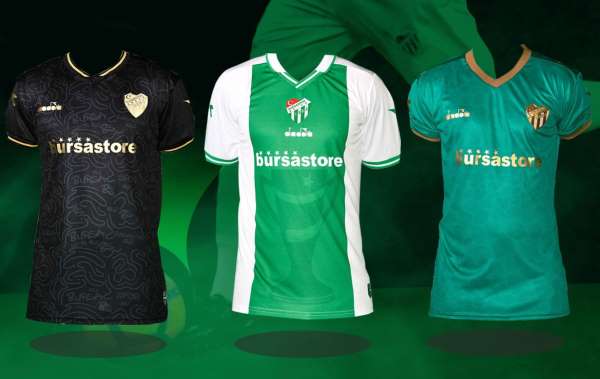 Bursaspor'un yeni sezon formaları 18 Temmuz'da Bursastore'da olacak