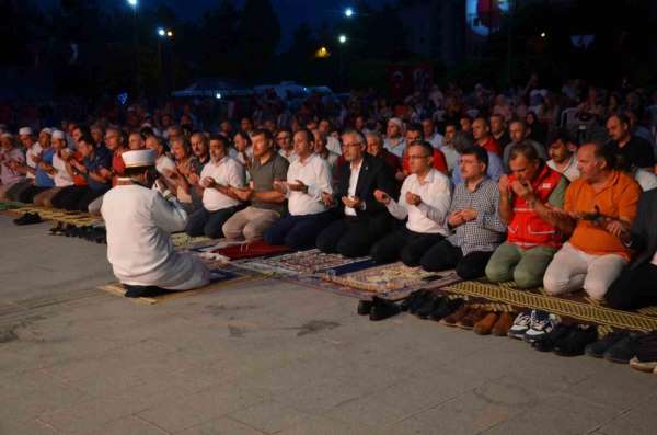 Bafra'da 'Demokrasi ve Milli Birlik Günü'