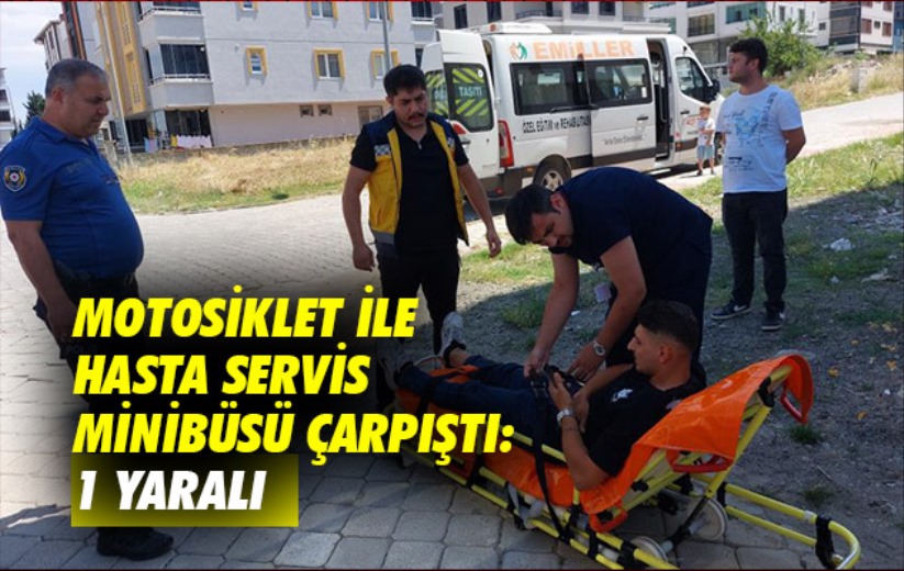 Samsun'da motosiklet ile hasta servis minibüsü çarpıştı: 1 yaralı