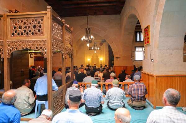 Şehitler için Bayburt ulu Cami'de Kur'an tilaveti ve hatim duası yapıldı