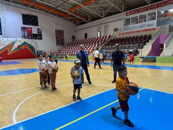 Yusuf Kılıç: 'Gençlerimizin sporla buluşması bizim en büyük gücümüz'