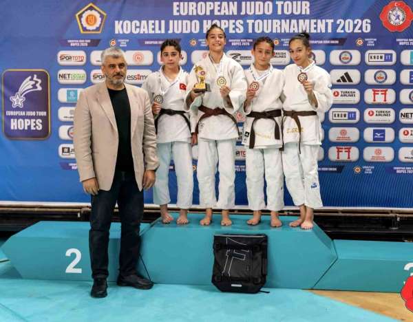 Avrupa Kupası'nda Yunusemre fırtınası