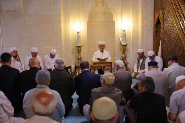 Bayburt'ta şehitler için camilerde Kur'an-ı Kerim okundu