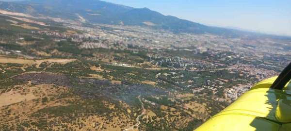 Bornova'daki yangın kontrol altında