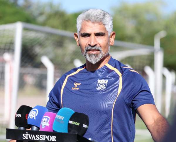 Taşdemir: 'Sivasspor'da ilk hedefimiz borçları sıfırlamak'