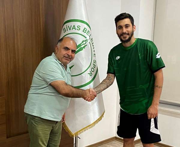 Sivas Belediyespor, Egemen Zengin'i kadrosuna kattı