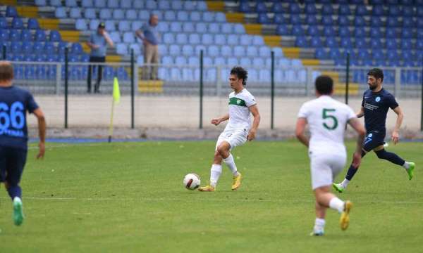 Bursaspor antrenman maçında Belediye Kütahyaspor'a 4-3 yenildi