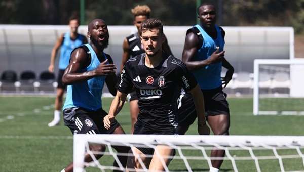 Beşiktaş'ta Antalyaspor maçının hazırlıkları sürüyor