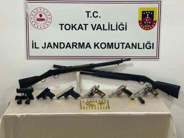 Tokat'ta jandarmadan uyuşturucu ve silah operasyonu: 4 kişi tutuklandı