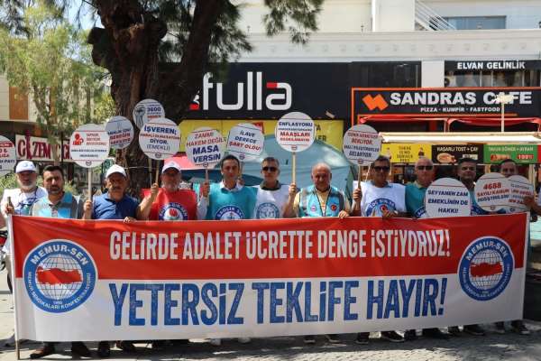 Memur Sen Antalya'da çadır kurup eylem yaptı