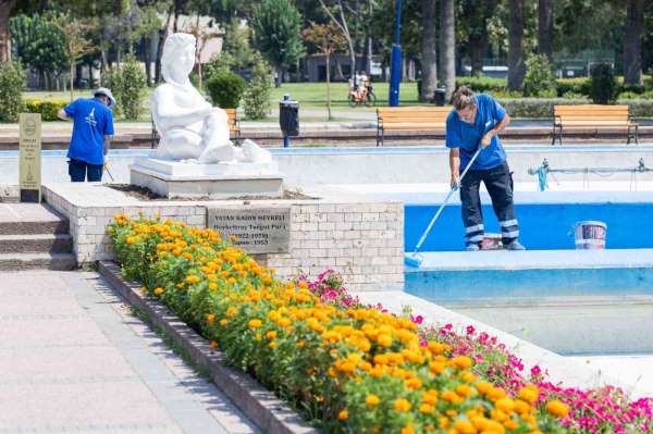 95'inci İzmir Enternasyonal Fuarı öncesi Kültürpark'ta hazırlıklar hız kazandı