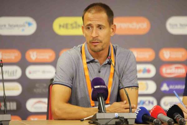 Joao Pereira: 'Yaptığımız hatalar buradan 1 puanla ayrılmamıza neden oldu'