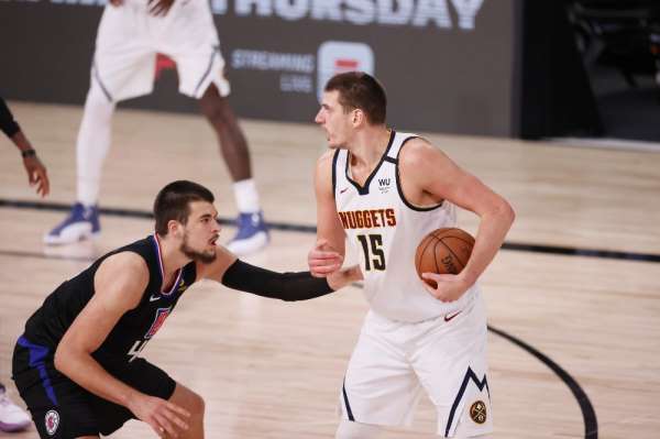 Batı'da finalin adı LA Lakers - Denver Nuggets