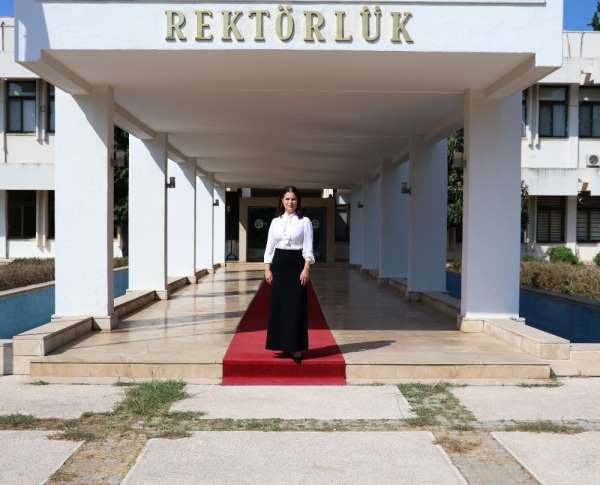 Mezun olduğu üniversiteye rektör olan Tuncel'den öğrencilere tavsiye