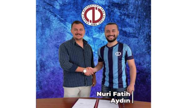 Anadolu Üniversitesi'nden takıma iki orta saha transferi